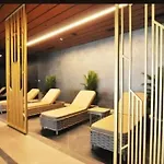 Live Lavishly Balcony 30 Floor *