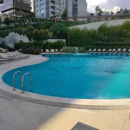 Live Lavishly Balcony 30 Floor * Istambul