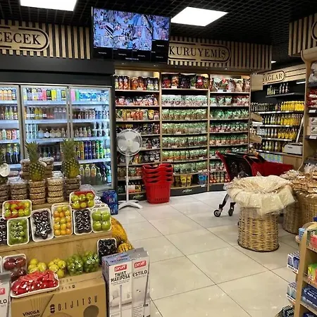 Live Lavishly Balcony 30 Floor Апартаменты *