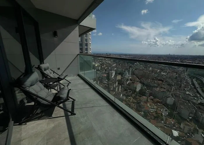 Live Lavishly Balcony 30 Floor * Istanboel