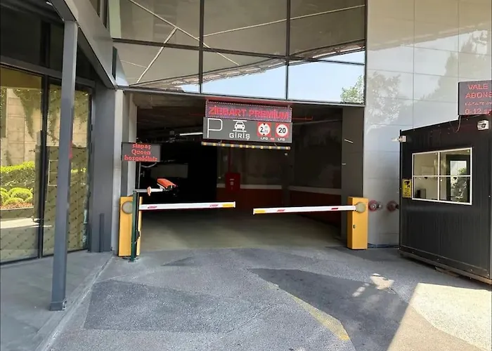 Daire Live Lavishly Balcony 30 Floor