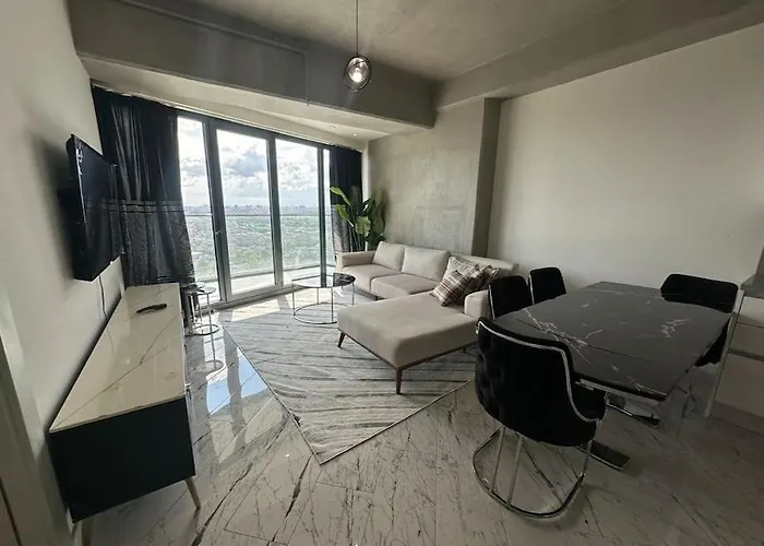 Live Lavishly Balcony 30 Floor *